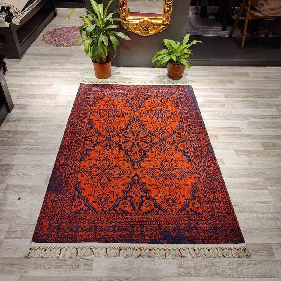 Anatolian Collection Afghan style red rug with 4 central flowers | AFG003